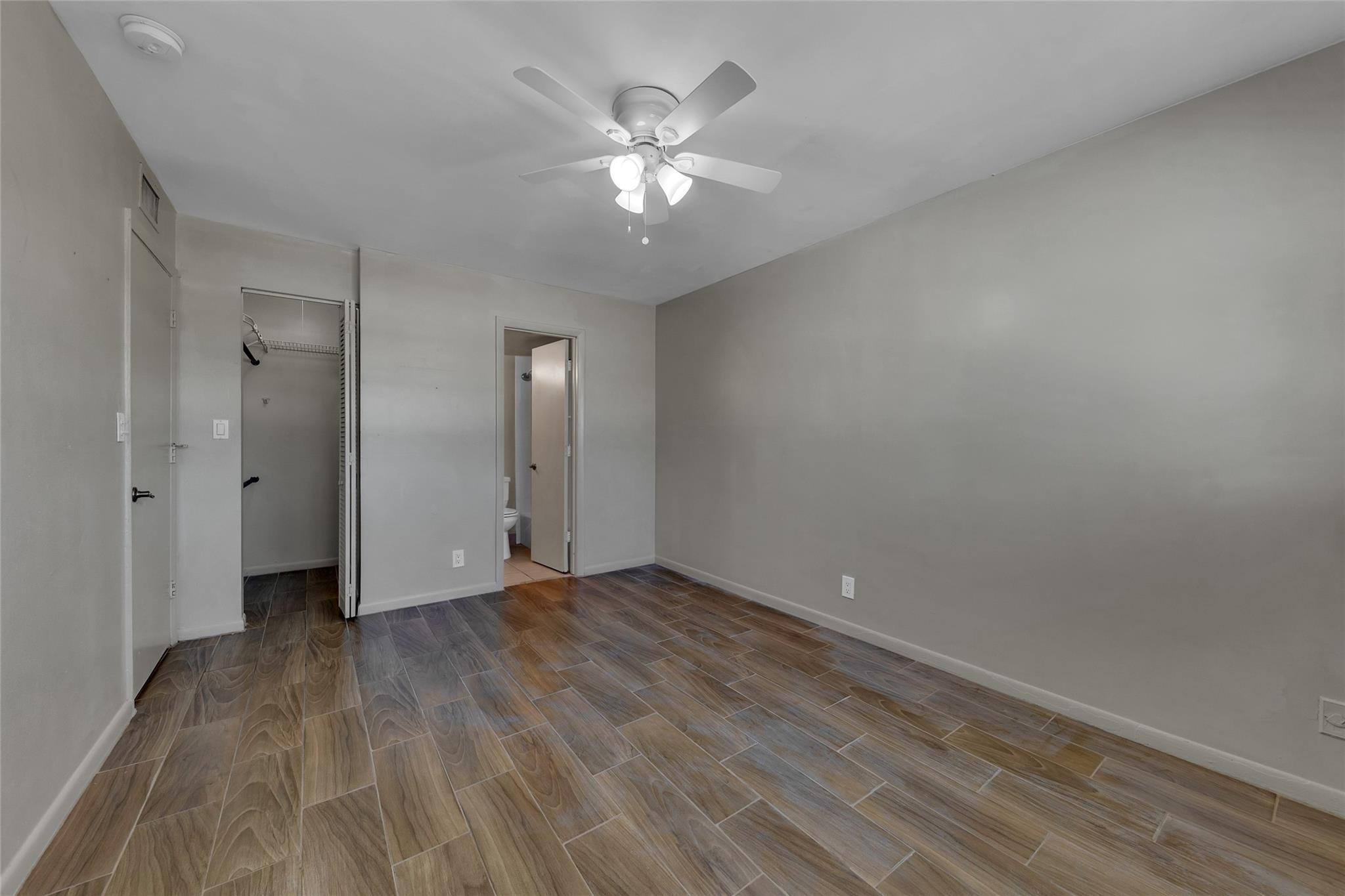 2201 Northeast 36th Street, Unit 205 Lighthouse Point, FL 33064 - Photo 24 of 31 Photo 24