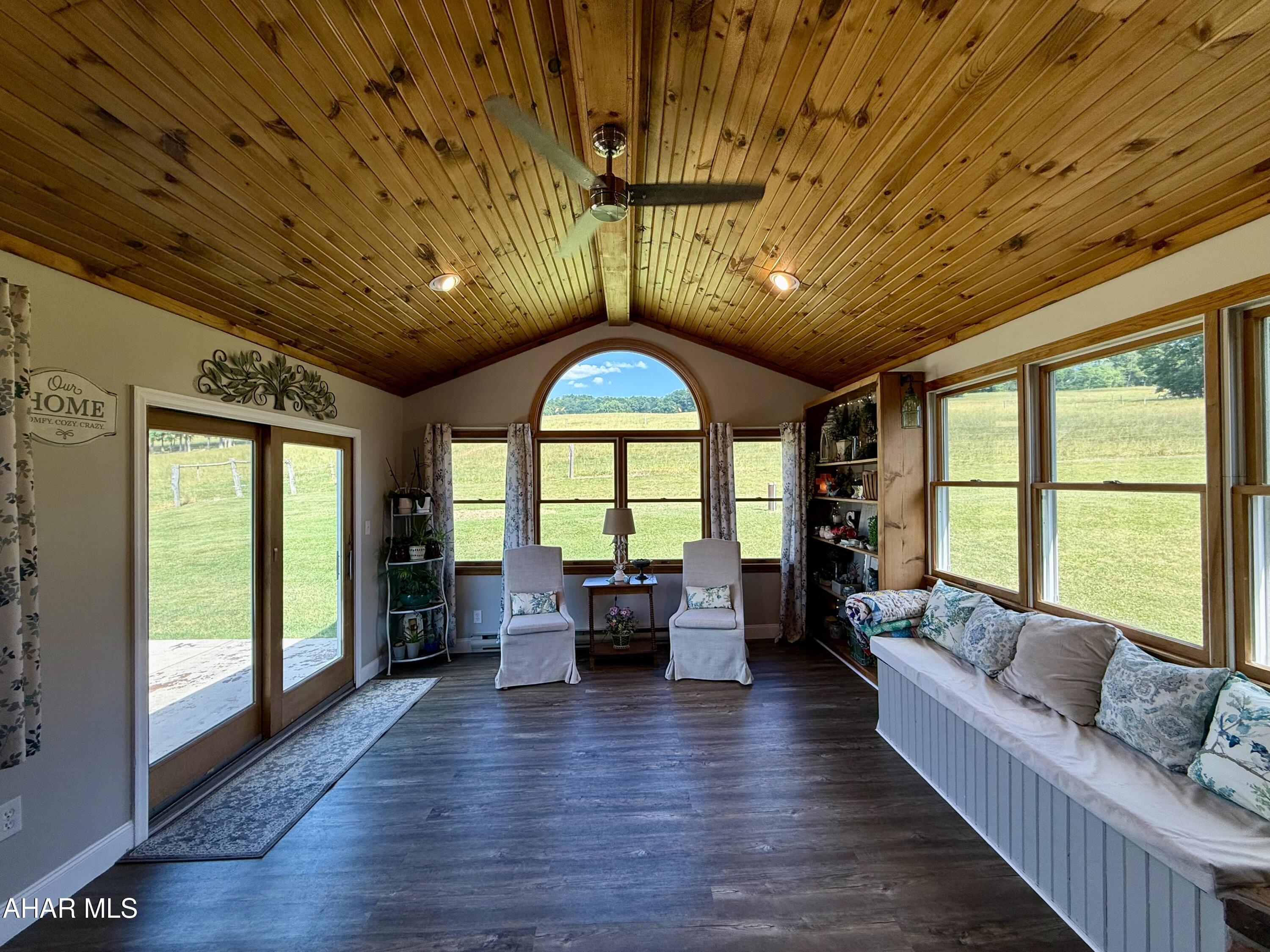 2348 Raystown Road Everett, PA 15537 - Photo 23 of 79