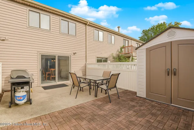 $549,998 | 87 Cypress Loop | Rossville