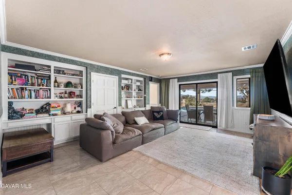 $4,500 | 5641 Hickory Street, Palmdale, CA 93551