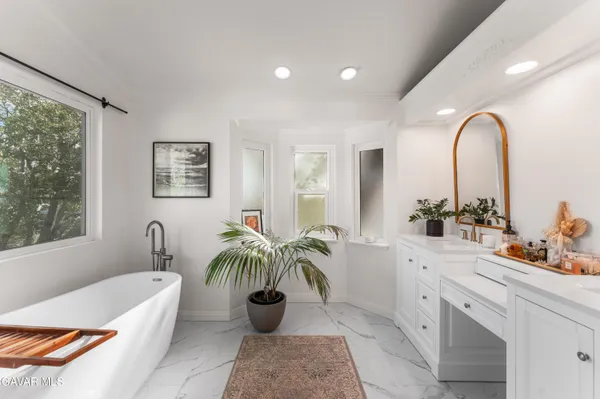 $4,500 | 5641 Hickory Street, Palmdale, CA 93551