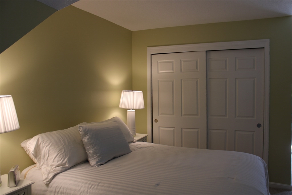 65 Cherry Hollow Road, Unit 65 Nashua, NH 03062 - Photo 23 of 33 Gallery Image 23
