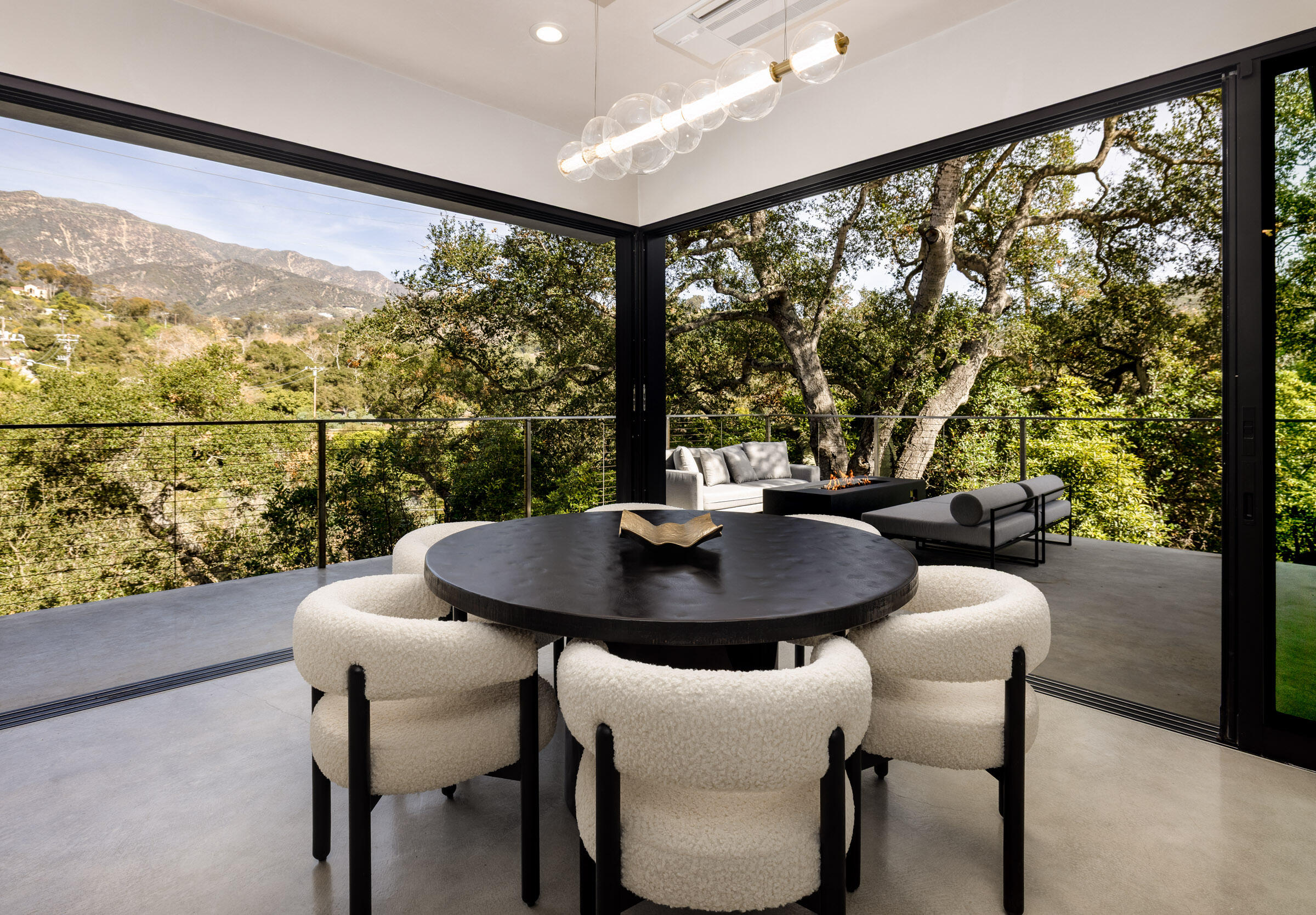 2985 East Valley Road Montecito, CA 93108 - Photo 12 of 25 2985 EVR_0005