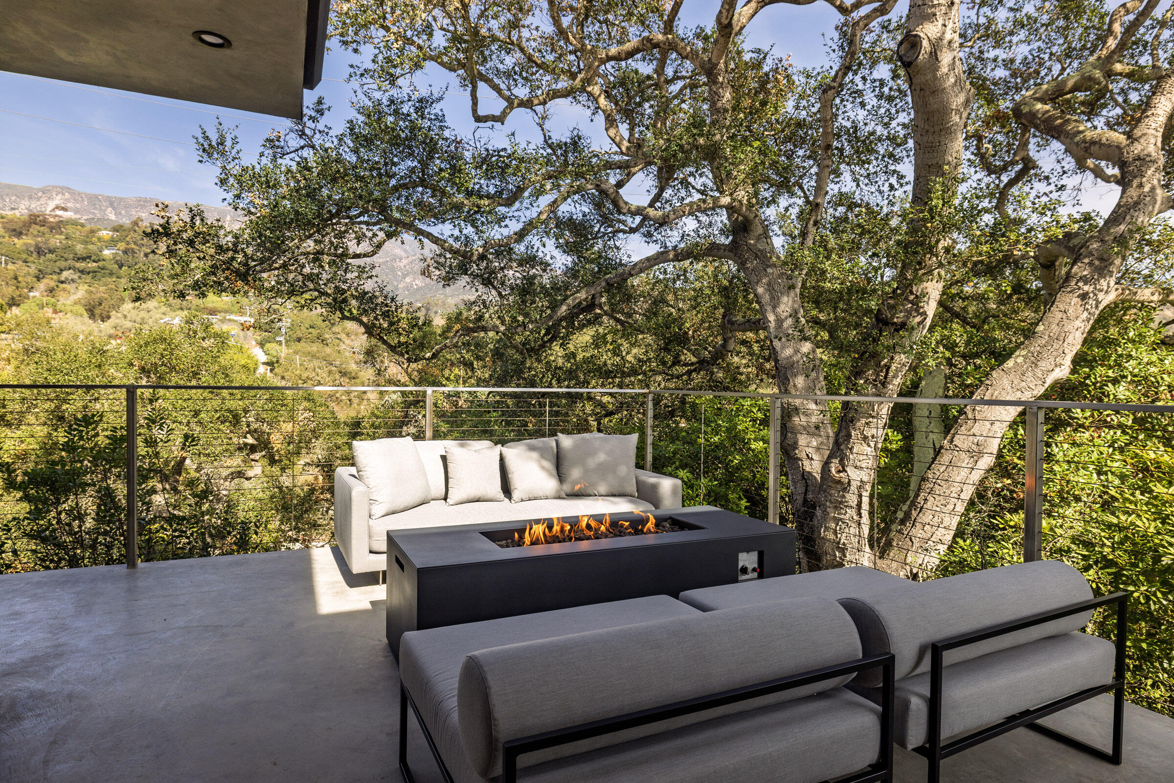 2985 East Valley Road Montecito, CA 93108 - Photo 24 of 28 2985 EVR_0014