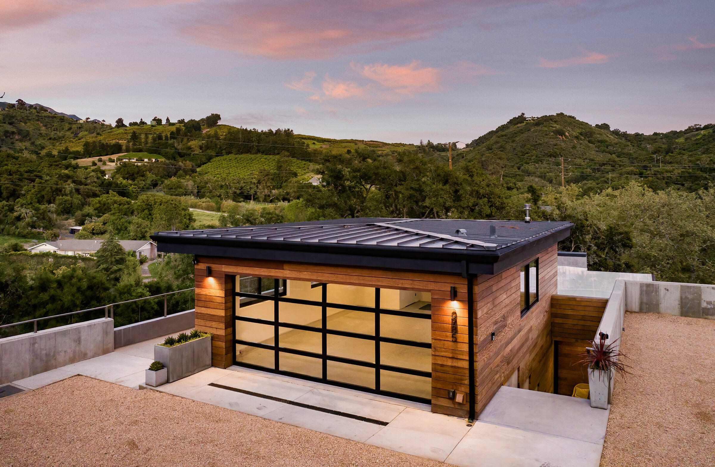 2985 East Valley Road Montecito, CA 93108 - Photo 4 of 25 2895 EVR_0013