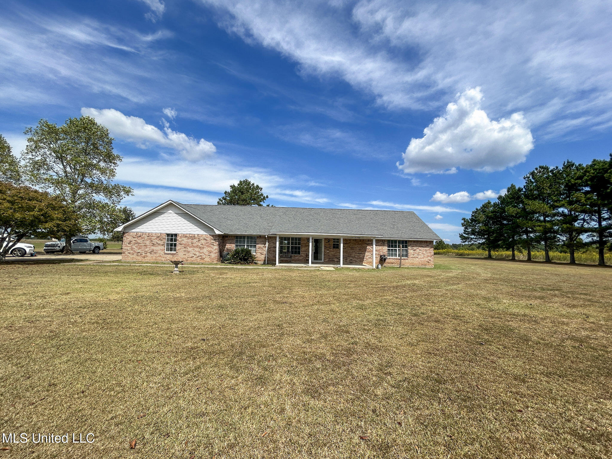 121 Old Progress Road Hattiesburg, MS 39401 - Photo 4 of 77 5-IMG_9528