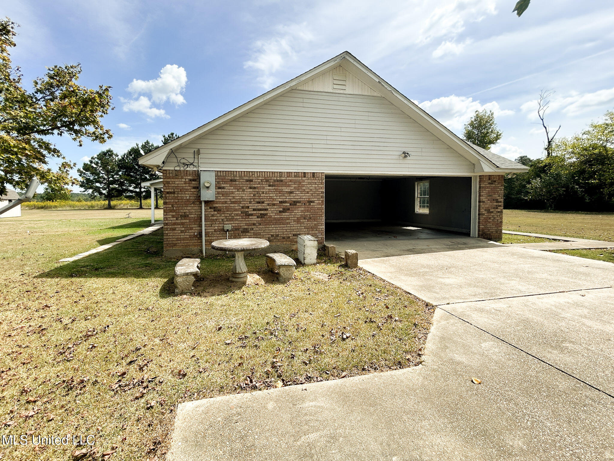 121 Old Progress Road Hattiesburg, MS 39401 - Photo 8 of 77 10-IMG_9519