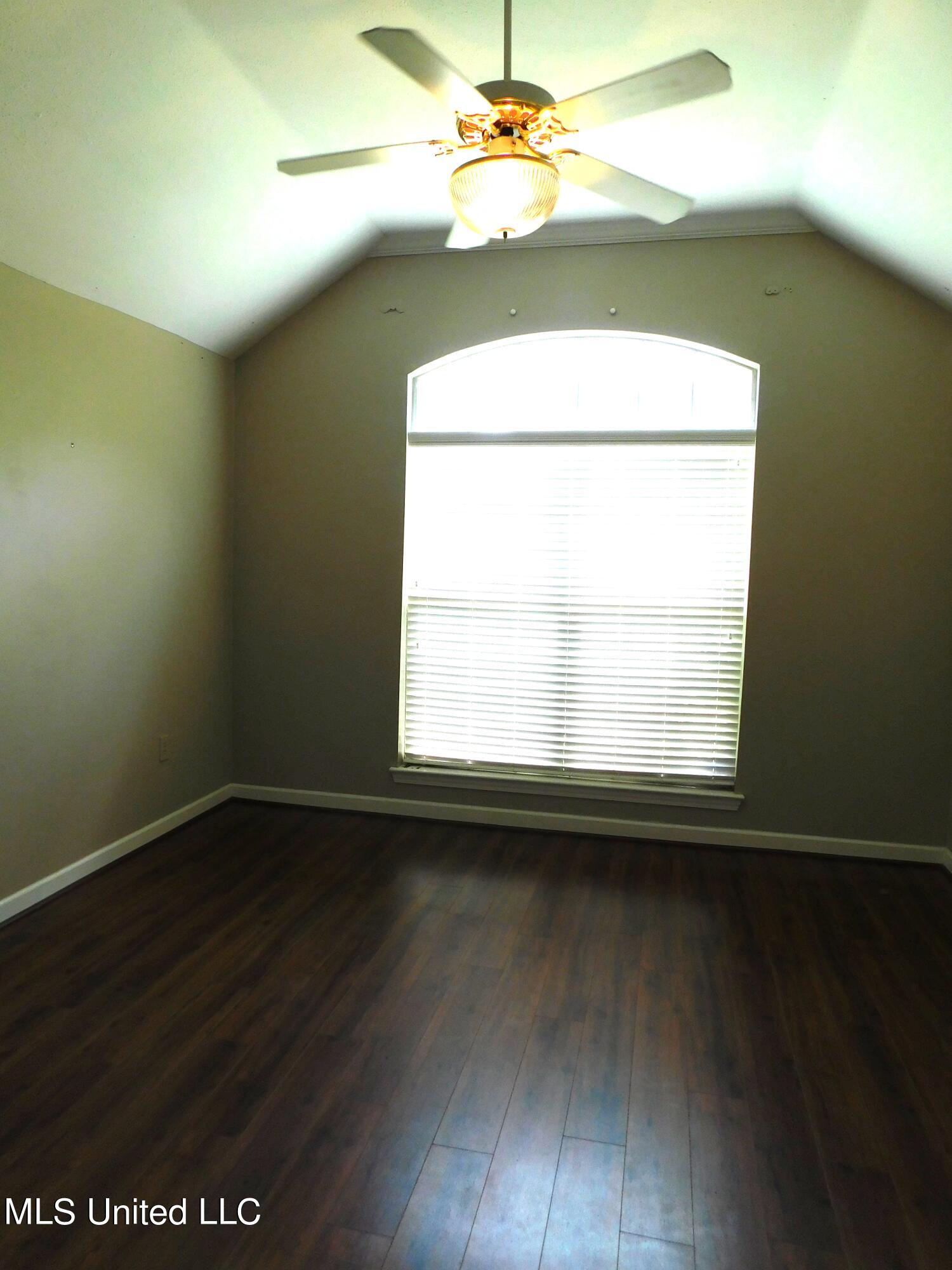 373 Post Oak Road Madison, MS 39110 - Photo 8 of 31 DSCNx