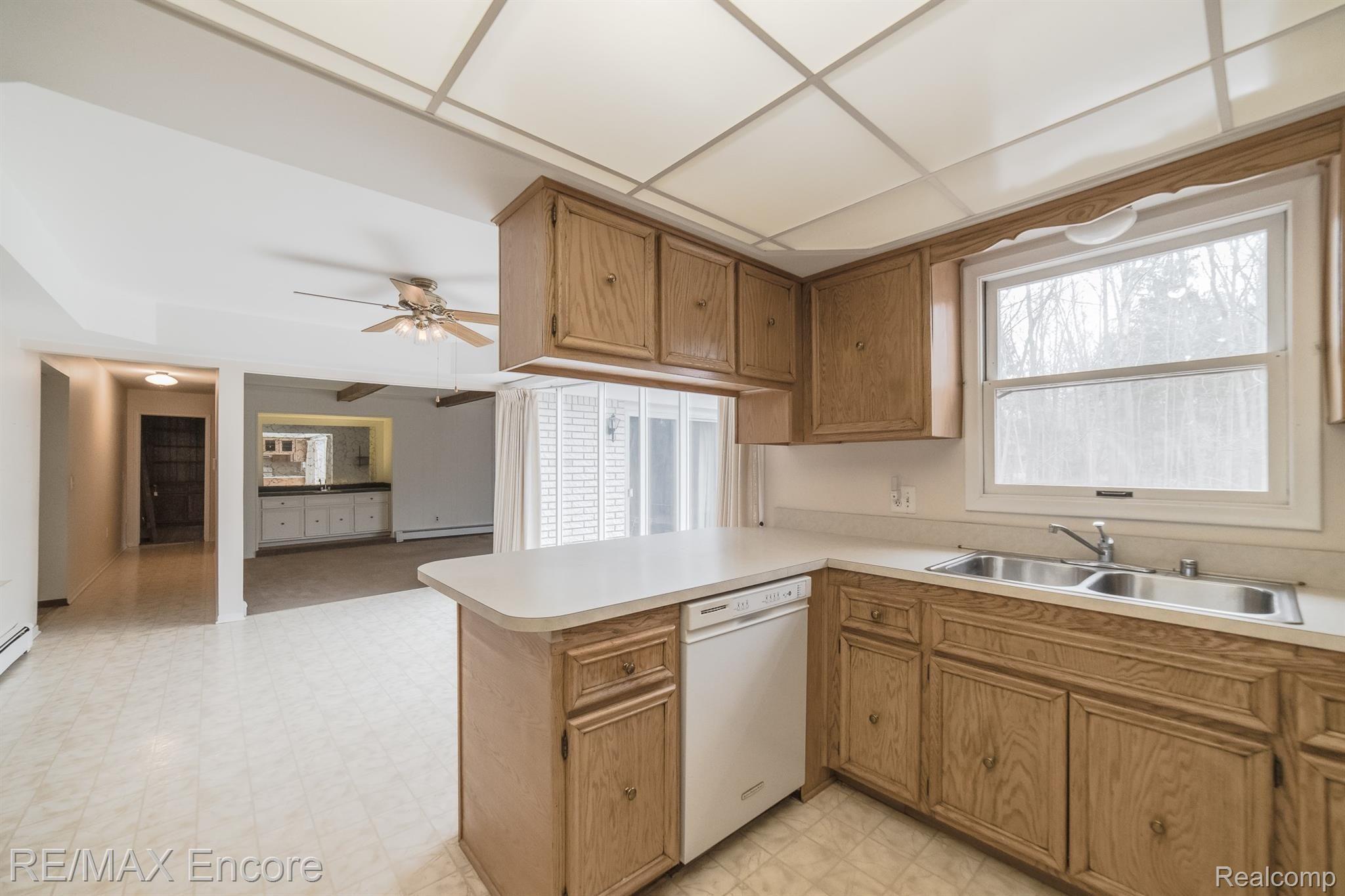 2125 28 Mile Road Washington, MI 48094 - Photo 8 of 41 2125 28 Mile Rd-8.jpg