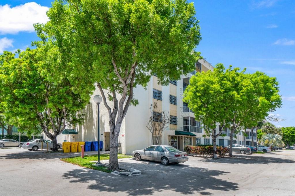 55 Southwest 2nd Avenue, Unit 405G Boca Raton, FL 33432 - Photo 13 of 15