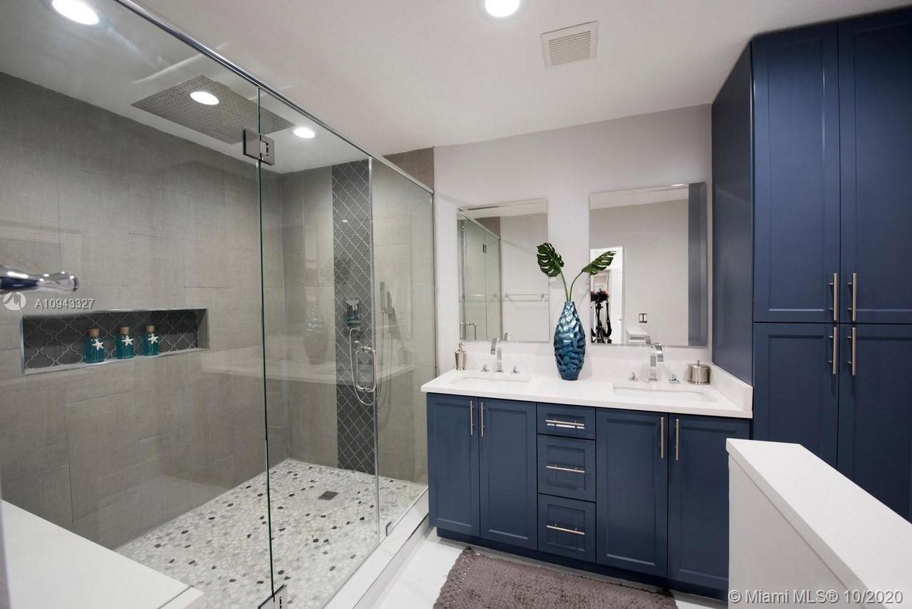 4601 West Park Road Hollywood, FL 33021 - Photo 11 of 20