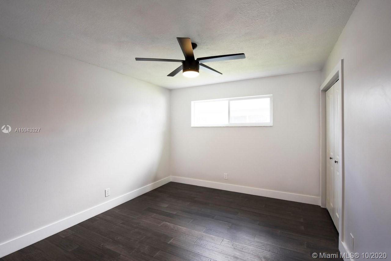 4601 West Park Road Hollywood, FL 33021 - Photo 10 of 20