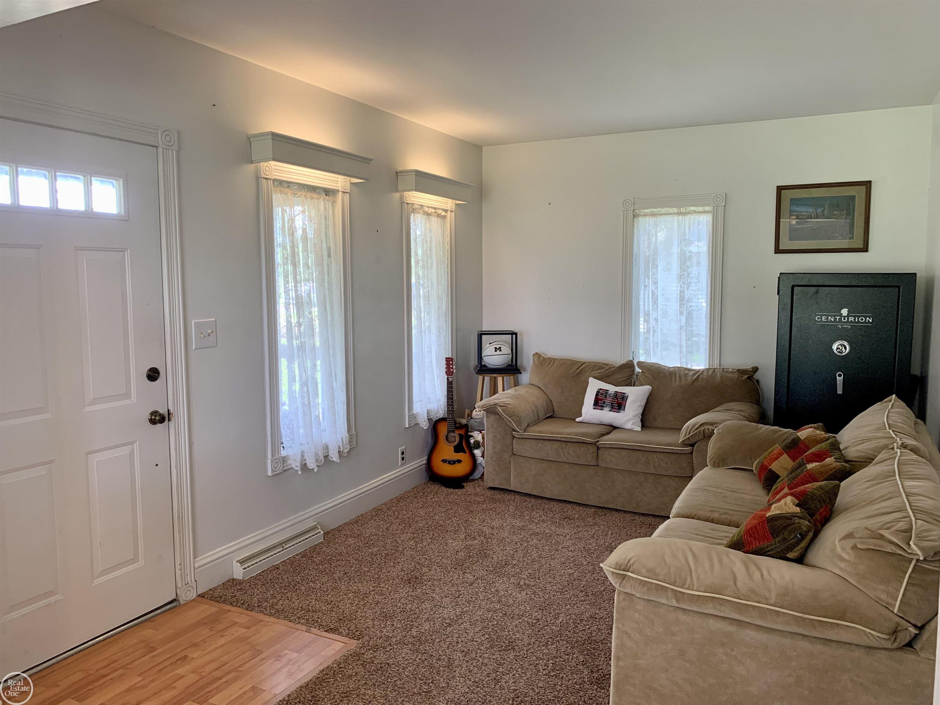 4153 Sandusky Road Peck, MI 48466 - Photo 7 of 40