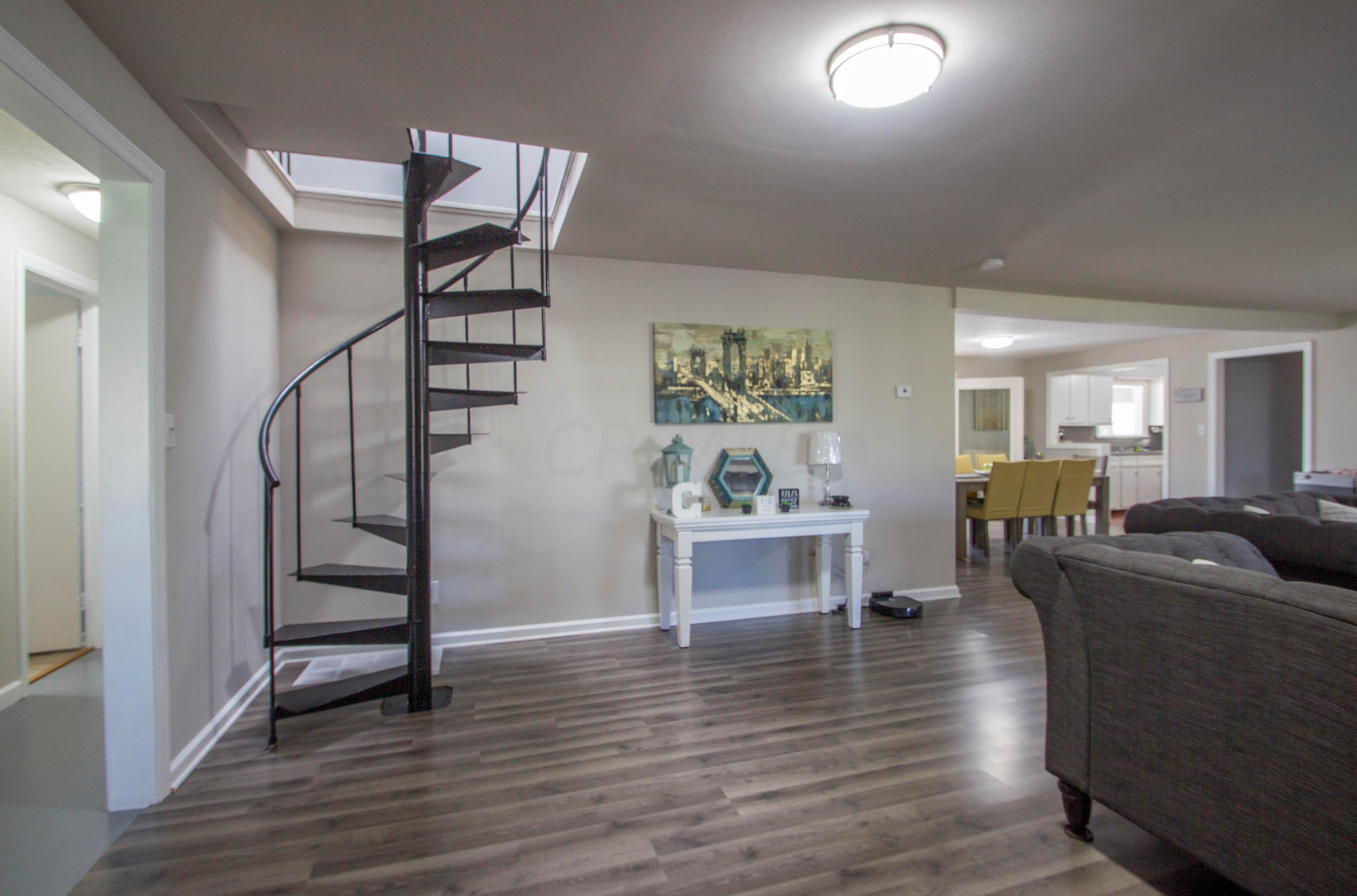 42 Taylor Road Mount Vernon, OH 43050 - Photo 3 of 36 Gallery Image 3