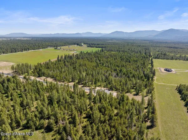 $1,248,543 | 4 Ellington Court, Rathdrum, ID 83858