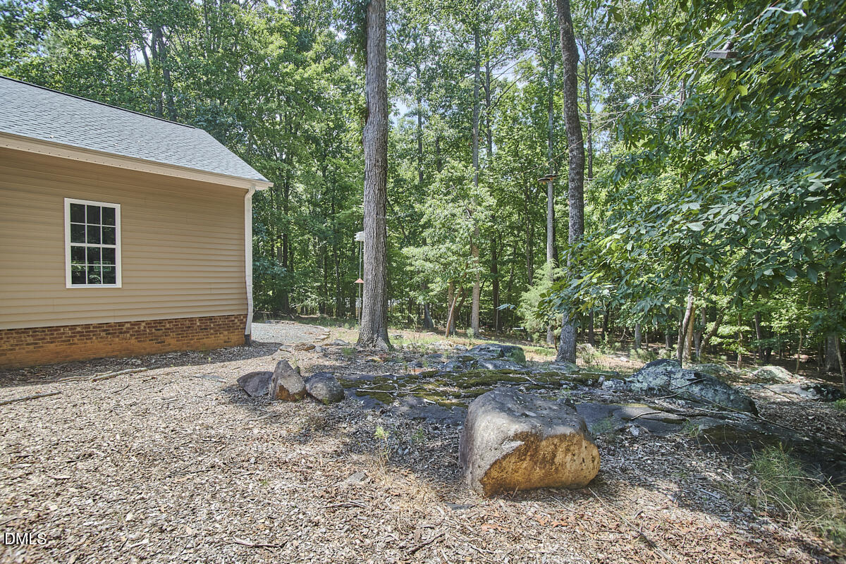309 Blueridge Road Carrboro, NC 27510 - Photo 46 of 63 028