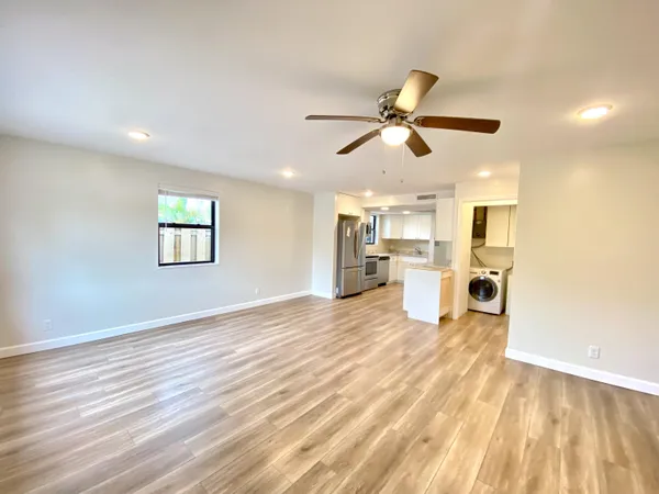 $2,200 | 324 Ocean Breeze, Unit 2, Lake Worth Beach, FL 33460