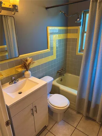 $1,700 | 412 73rd Avenue, St. Pete Beach, FL 33706