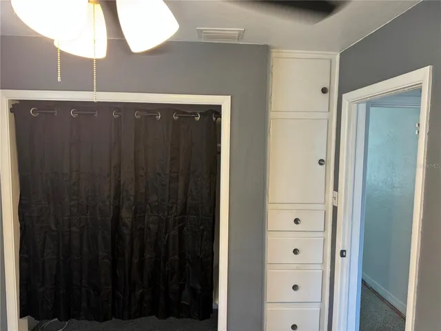 $1,700 | 412 73rd Avenue, St. Pete Beach, FL 33706