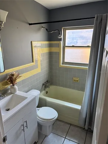 $1,700 | 412 73rd Avenue, St. Pete Beach, FL 33706