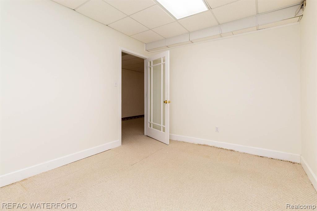 2024 Lakeside Road Troy, MI 48085 - Photo 47 of 62 Gallery Image 47