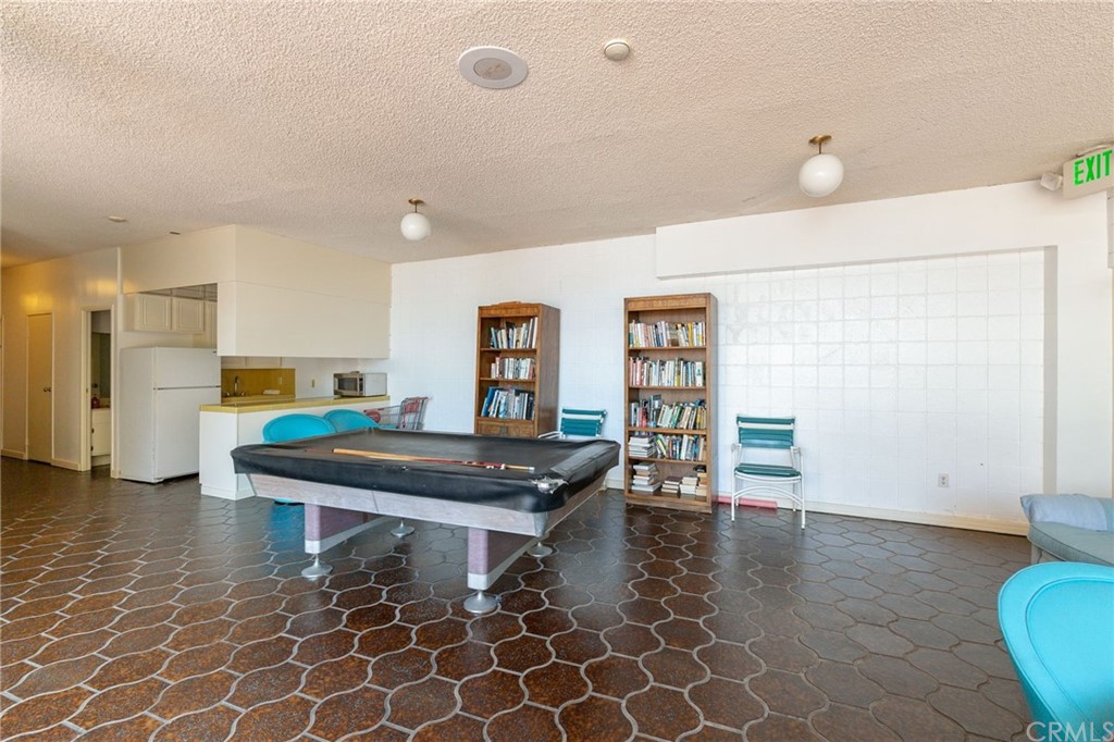 531 Esplanade, Unit 203 Redondo Beach, CA 90277 - Photo 38 of 55