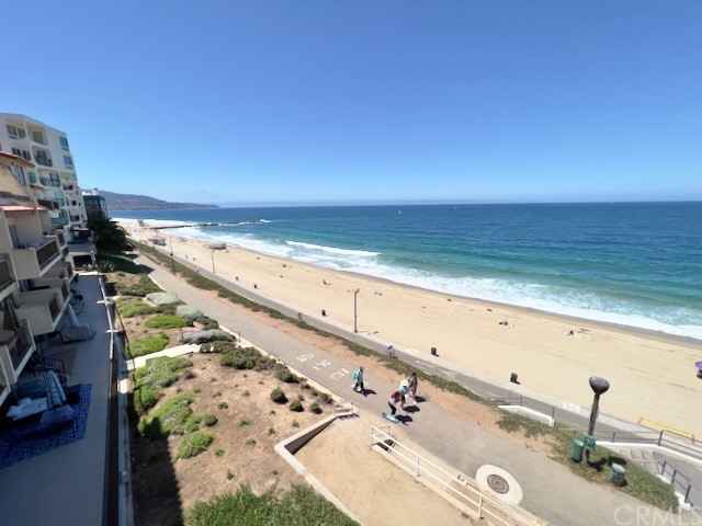 531 Esplanade, Unit 203 Redondo Beach, CA 90277 - Photo 42 of 55