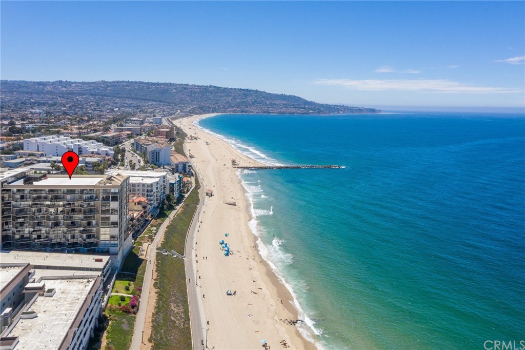 531 Esplanade, Unit 203 Redondo Beach, CA 90277 - Photo 51 of 55
