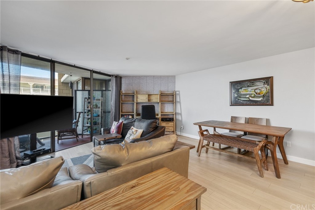 531 Esplanade, Unit 203 Redondo Beach, CA 90277 - Photo 6 of 55