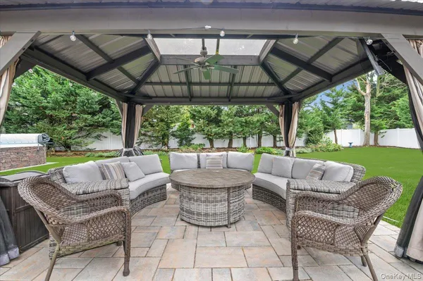 $1,399,999 | 308 Sunset Boulevard, Massapequa, NY 11758