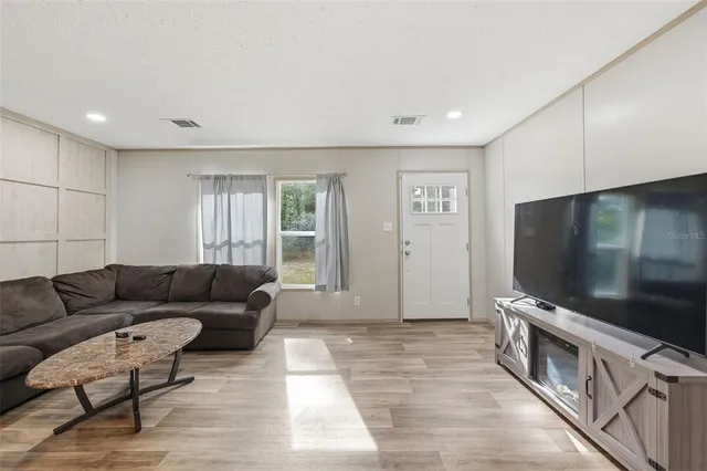 $214,900 | 6761 West Jessica Court, Homosassa, FL 34446