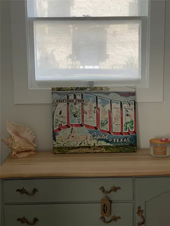 $2,000 | 626 North Lamar Boulevard, Unit B, Austin, TX 78703