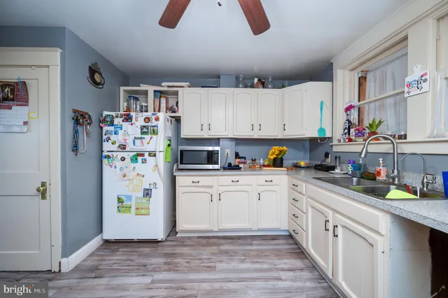 $234,900 | 212 Arlington Street, Reading, PA 19611