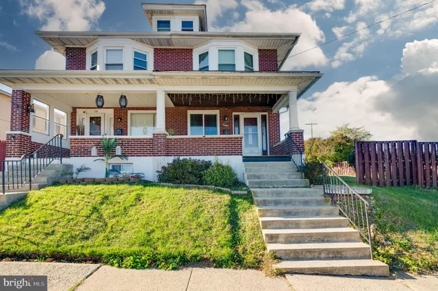 $234,900 | 212 Arlington Street, Reading, PA 19611