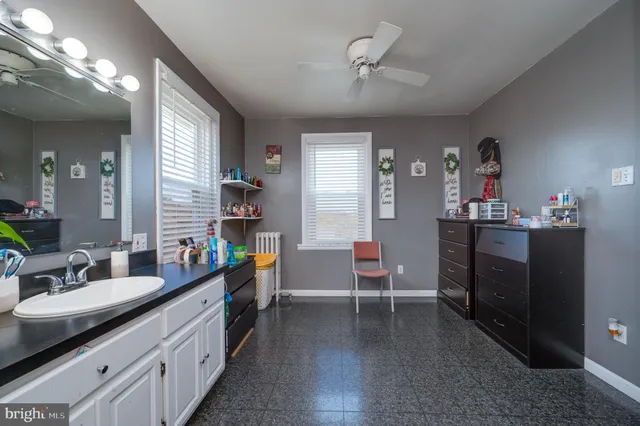 $234,900 | 212 Arlington Street, Reading, PA 19611