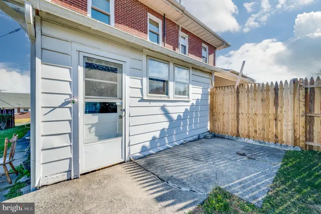 $234,900 | 212 Arlington Street, Reading, PA 19611