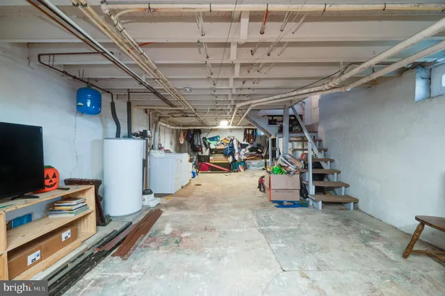 $234,900 | 212 Arlington Street, Reading, PA 19611