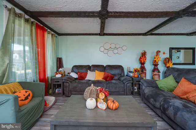 $234,900 | 212 Arlington Street, Reading, PA 19611