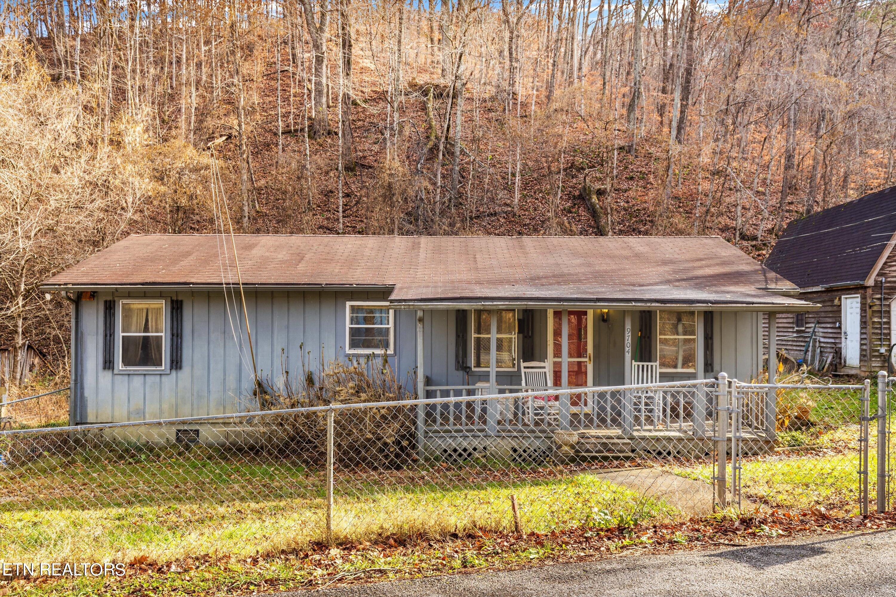 9704 Hogskin Road Corryton, TN 37721 - Photo 1 of 23 01-9704 Hogskin Rd22