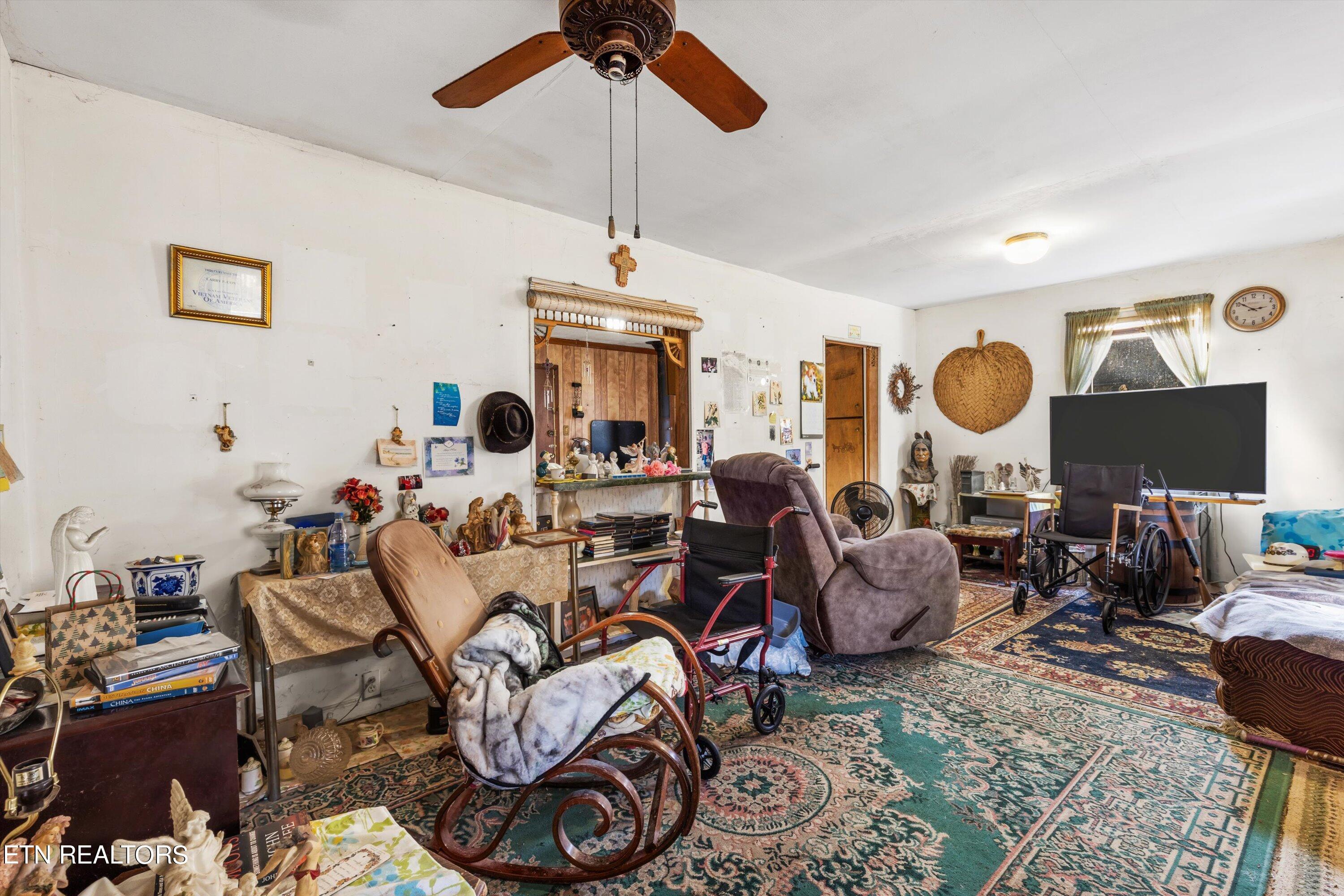 9704 Hogskin Road Corryton, TN 37721 - Photo 10 of 23 10-9704 Hogskin Rd02