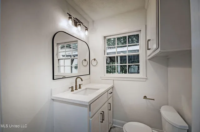 $348,777 | 1510 Brecon Drive, Jackson, MS 39211