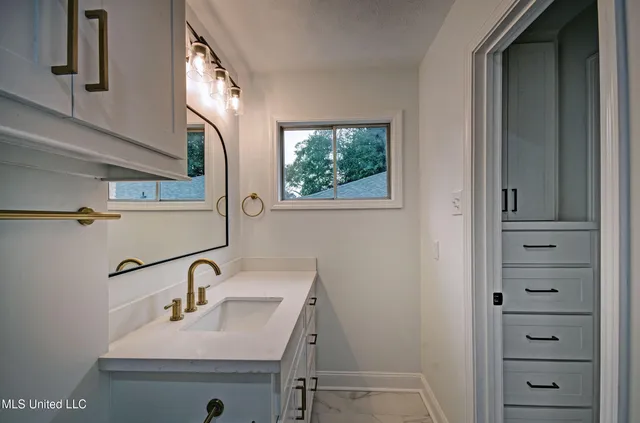 $348,777 | 1510 Brecon Drive, Jackson, MS 39211