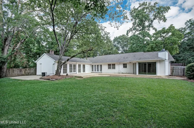 $348,777 | 1510 Brecon Drive, Jackson, MS 39211