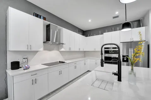 $1,700,000 | 13025 Addilyn Court, Davie, FL 33325