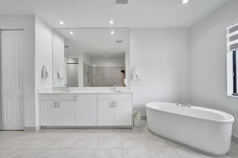 $1,700,000 | 13025 Addilyn Court, Davie, FL 33325