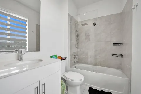 $1,700,000 | 13025 Addilyn Court, Davie, FL 33325