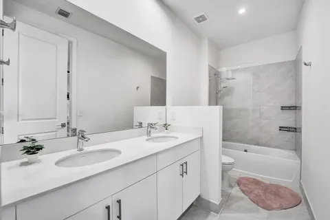 $1,700,000 | 13025 Addilyn Court, Davie, FL 33325