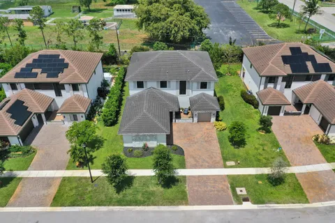 $1,700,000 | 13025 Addilyn Court, Davie, FL 33325