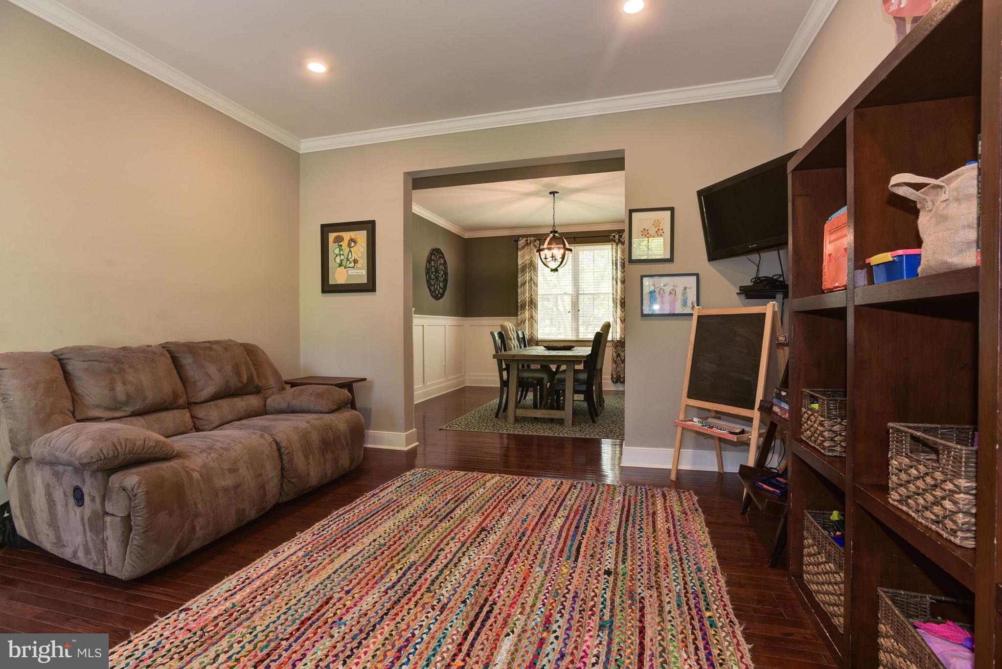 10178 Deep Skies Drive Laurel, MD 20723 - Photo 12 of 54 Living Room