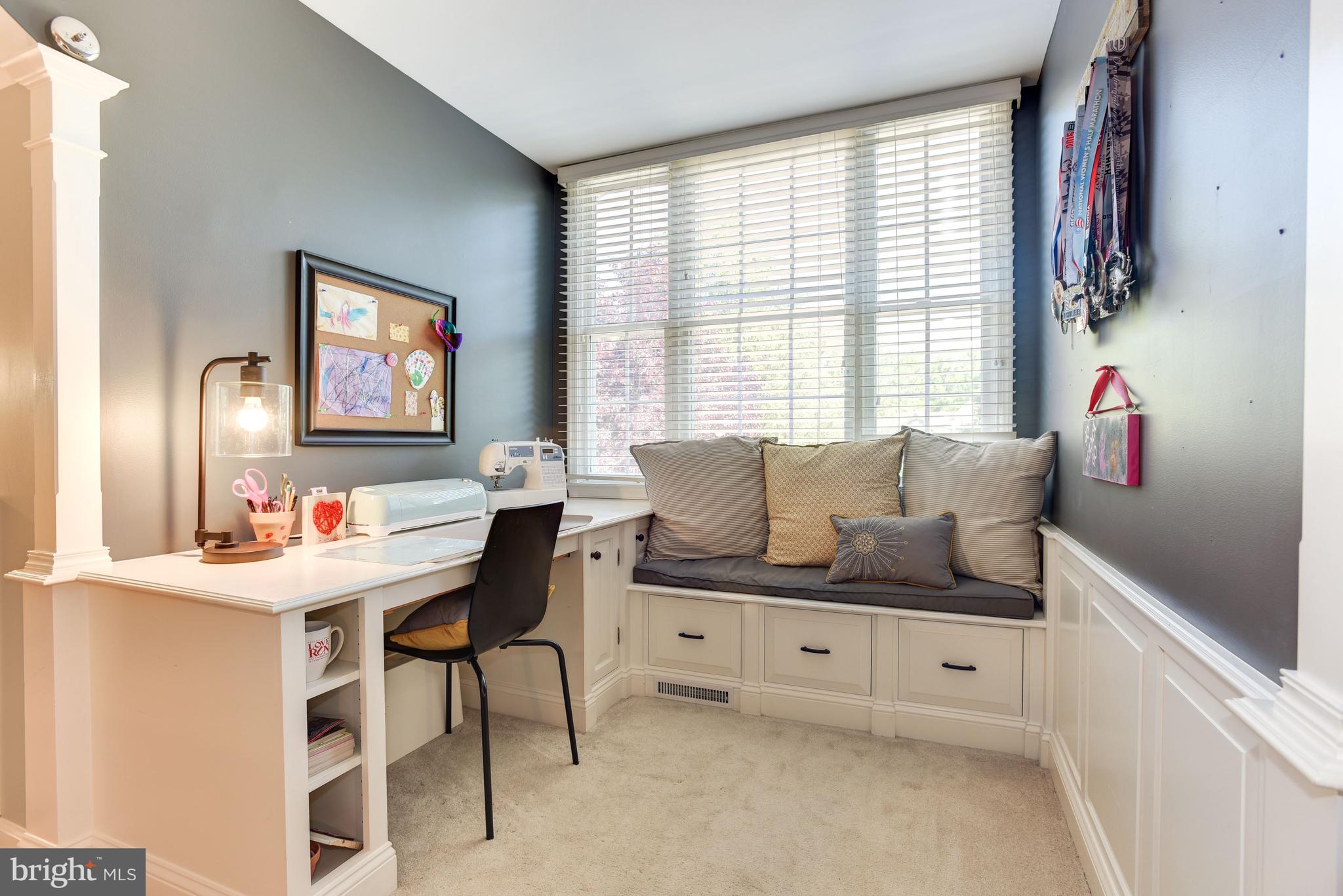 10178 Deep Skies Drive Laurel, MD 20723 - Photo 22 of 54 Primary Bedroom Sitting Area